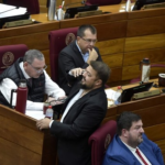 Mafia de los pagarés: Senado aprueba ley que limita embargos salariales y excluye al BNF