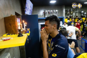 “Chiquito” Giménez: “Tengo que hacerle un gol a Cerro Porteño antes de retirarme”