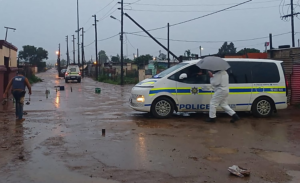 Nueve muertos y al menos diez heridos en un tiroteo en Sudáfrica, el segundo en 15 días