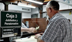 Sin reformas, la Caja Fiscal nos costará casi US$ 10.000 millones en la próxima década