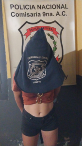 Accidente en Limpio termina con agresión a policías y una mujer detenida