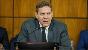 Colorados frenan pedido de destitución de Eddie Jara