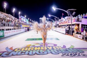 Fátima Rodríguez ilumina el cierre del Carnaval Encarnaceno 2026