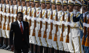 Obiang reclama un millón de euros a un opositor por acusarle de “canibalismo” y “brujería”