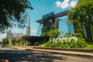 ueno bank hace historia con la mayor emisión internacional de un banco paraguayo por US$ 350 millones