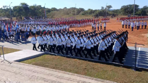 Día de los Héroes: gobernador de Amambay reclama más seguridad en la zona a Peña durante acto