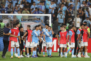 Sporting Cristal sufre pero clasifica a la fase de grupos de la Libertadores