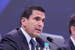 Robert Harrison es reelecto en la APF y extenderá su mandato hasta 2030