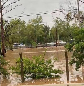 Cierran Ñu Guasu por inundación y Asunciónico se queda sin estacionamiento
