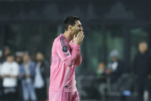 Inter Miami naufraga en la Concacaf pese al histórico gol 900 de Messi