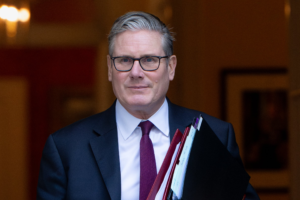 Londres amplía el uso de sus bases a Estados Unidos para atacar objetivos iraníes en el estrecho de Ormuz