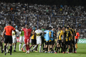 “Vitamina” Sánchez tras la gresca: “Tenemos que ser más inteligentes y evitar el conflicto”