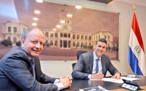 Valdovinos deja el MEF; Galeano asume como interino