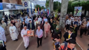 Multitudinario recibimiento a la reliquia de San Francisco de Asís en Caazapá