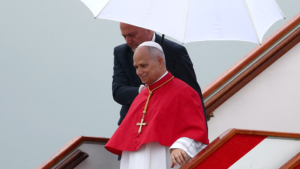 El papa León XIV responde al presidente de EE UU: “No tengo miedo a Trump. Seguiré hablando contra la guerra”