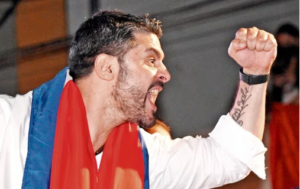 Nenecho calificó a Latorre de “mentiroso, fariseo y ególatra”