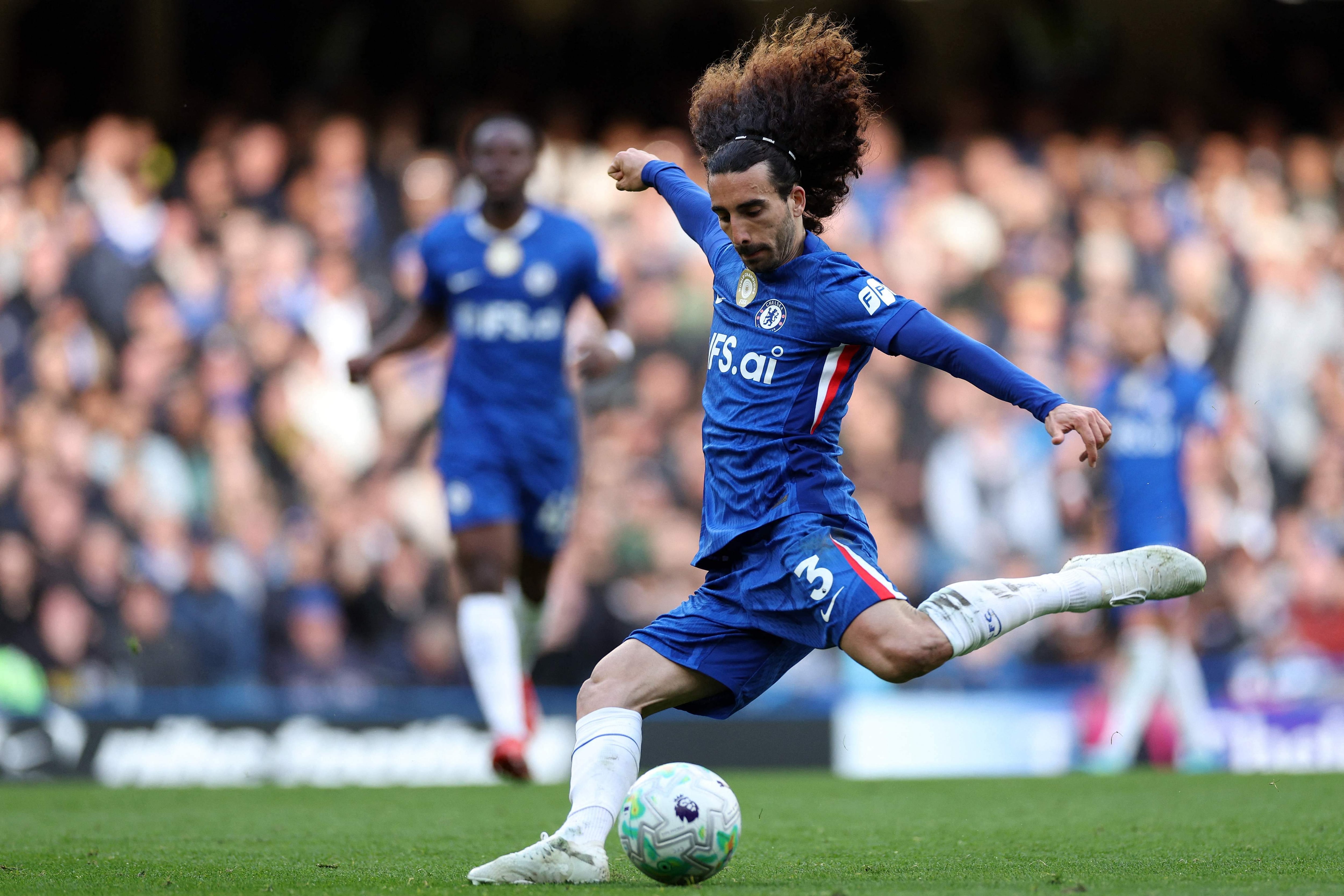 Peluquero de Cucurella filtró  alineación del Chelsea