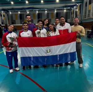 Team Paraguay se destaca en la VII Maratón Internacional de Espada en Buenos Aires