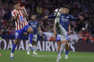 Atlético Madrid y Arsenal empatan 1-1, en tenso partido, por la semifinal de ida de la Champions League