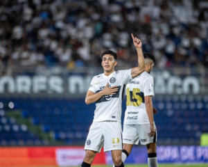 Pablo Sánchez espera las versiones mejoradas de Rubén Lezcano y Sebas Ferreira