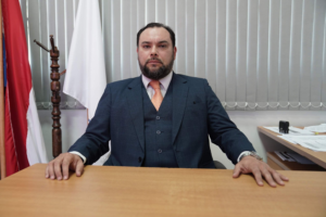 IPS designa nuevo director jurídico vinculado a cuestionado José´i González