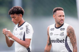 Pelea entre Neymar y Robinho Junior en la previa al duelo con Recoleta
