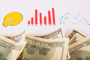 Baja del dólar: BCP justifica “posición neutral” para no intervenir en mercado cambiario