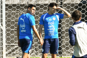 Paraguay ajusta detalles para la final ante Australia