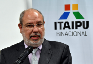 Itaipú rifará más de G. 18.707 millones  para comprar plantas y cortar el pasto