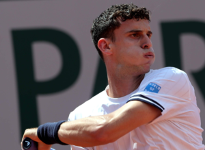 Juanma Cerúndolo avanza a cuartos de final en Eastbourne
