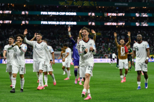 México aplasta a República Checa y firma una fase de grupos perfecta