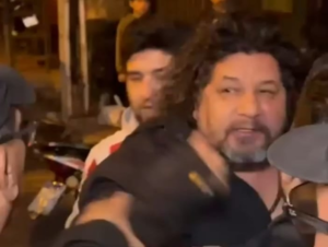 Video: golpean a Kelembú tras irrumpir en inauguración encabezado por el intendente de Ciudad del Este
