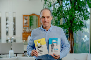 De pie, nuevo libro de Jorge Mendelzon