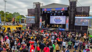 Miles de personas disfrutaron de la novena edición del Kure Luque Ára con una destacada propuesta cultural y gastronómica