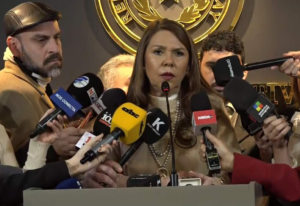 Celeste vs. Mbappé: senadora habla de “plan perverso” de la FIFA y ataca a Harrison y Alejandro Domínguez