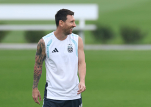 El último entrenamiento de Messi, la cábala del asado y posibles cambios