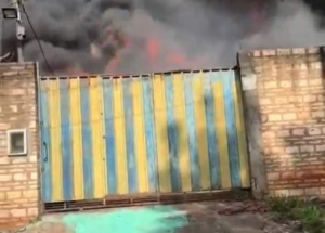 Fuertes vientos elevan el riesgo de incendios: Policía insta a evitar cualquier quema.