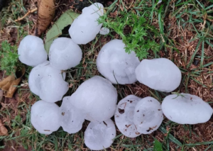 Meteorología confirma alta probabilidad de caída de granizos para esta noche: ¿en dónde?