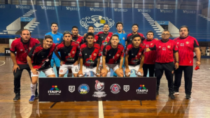 Duelo Atenas vs. 12 de Junio dejará a un finalista paraguayo en el Sudamericano