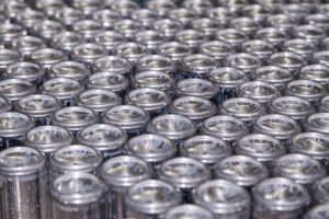 El crecimiento de las bebidas energéticas refuerza la importancia de la lata de aluminio en el mercado de bebidas