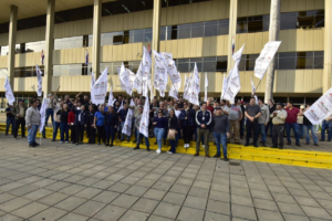 Sitrande convoca movilización frente a la ANDE por el proyecto para crear el Ministerio de Energía