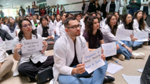 FCM-UNA se suma a huelga médica y reorganiza guardias en Clínicas