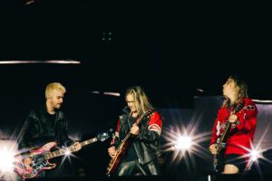 AIRBAG REGRESA A PARAGUAY EL CLUB DE LA PELEA II