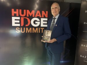 Presentación del libro “El Compromiso lo es todo”