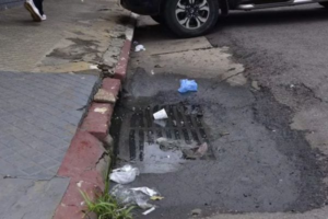 Vecinos denuncian riesgo de desborde cloacal en Asunción