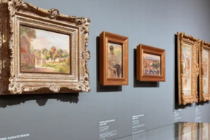 Roban tres obras del Museo Renoir en Francia