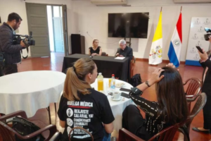 ¿Qué preocupa a Salud ante las renuncias médicas?