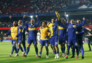 Boca sobrevive al Morumbí, empata con São Paulo y saca boleto a semifinales