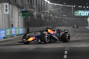 Max Verstappen logró la pole de la sprint en el GP de Singapur