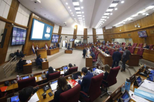 Diputados logra agotar su orden del día por novena vez en el año y tras 41 raboneadas